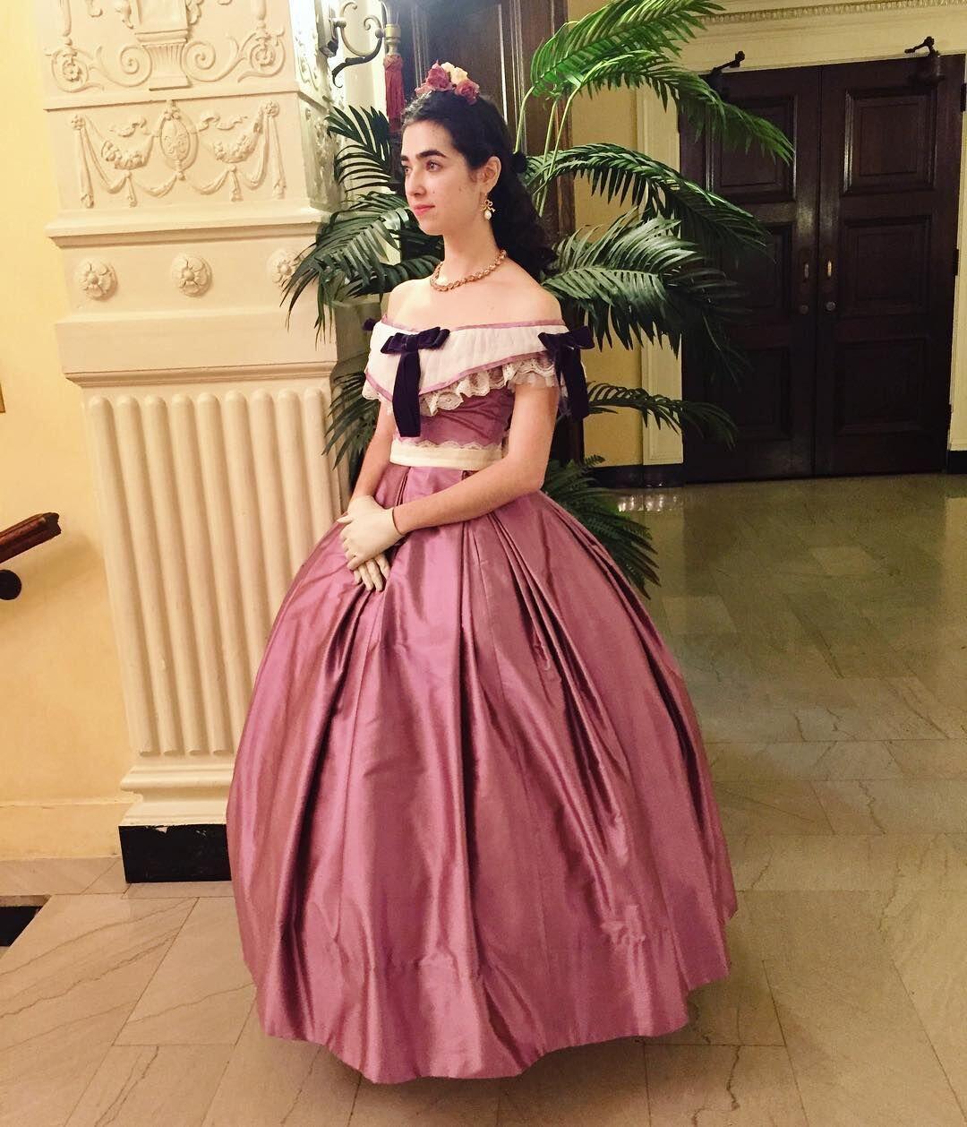 Retro Victorian Noble Lady Gow - Evening Gown recension och pris